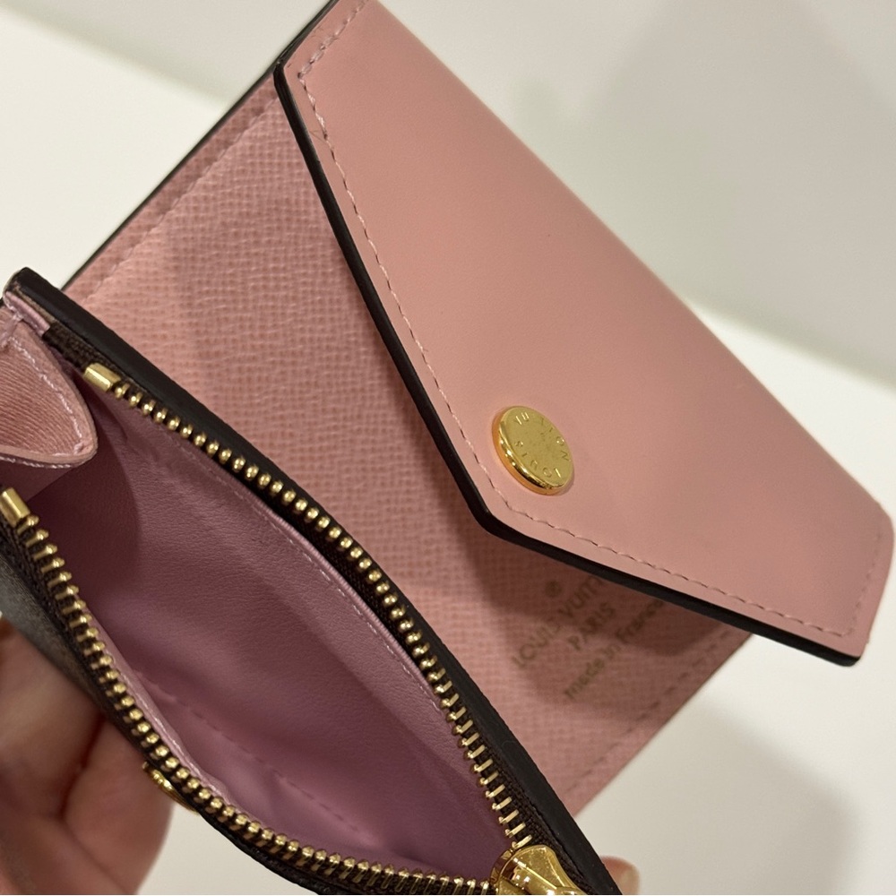 Louis Vuitton Pink Envelope Monogram Zoe Wallet M62933 - Picture 11 of 16